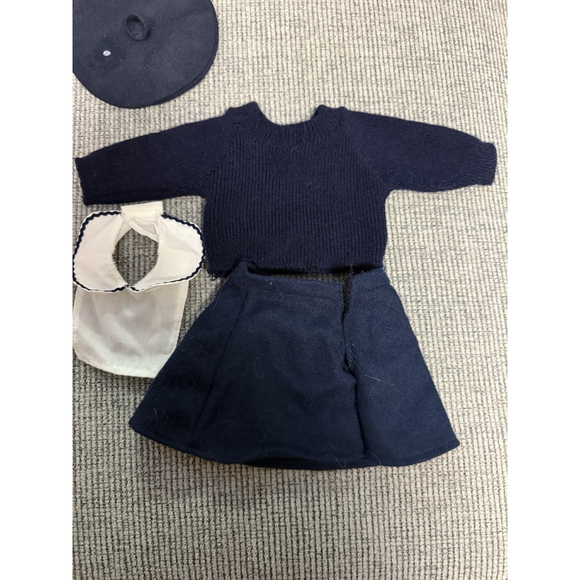 Vintage 1986 Pleasant Company Molly’s Meet Sweater, Skirt, Beret American Girl - Picture 6 of 6